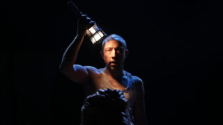 THÉÂTRE | Ashes to Ashes