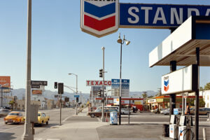 Stephen Shore, Beverly Boulevard and La Brea Avenue, Los Angeles, California, June 21, 1975 Épreuve couleur chromogène 43.2 x 55.2 cm 1975