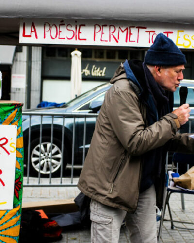 SPEAKERS’ CORNER | Micro ouvert maelstrÖm reEvolution