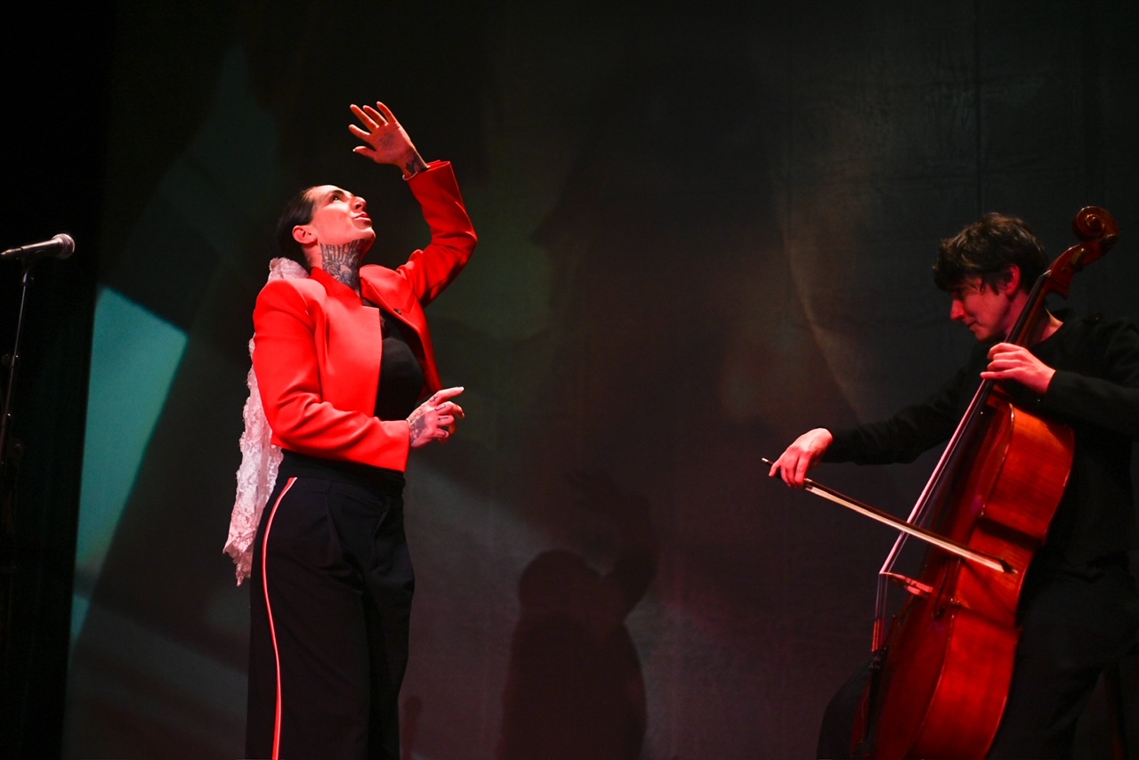 Auguri! C'est une fille! © Thomas Bhol